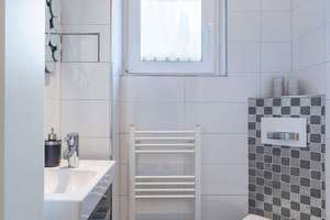Modernisiertes Mehrfamilienhaus mit Raum für alle Generationen – Die vollständige Adresse der Immobilie erhältst du vom Anbieter., 68307 Sandhofen, Mannheim – Vorschaubild 12