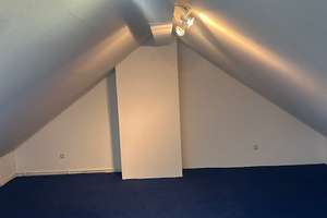 Schöne 2-Zimmer-Wohnung mit EBK und Hobbyraum in Schloßteichnähe! – Georgstraße 41, 9111 Zentrum, Chemnitz – Vorschaubild 8