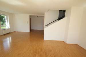 Ellwangen, Doppelhaushälfte mit Garten in Randlage zu vermieten – Leinstraße 17, 73479 Ellwangen (Jagst) – Vorschaubild 5