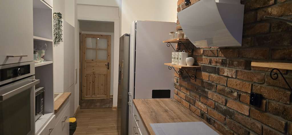 Stilvolle Eigentumswohnung an der Neiße mit eigenem Garten u. hochwertiger Ausstattung zum verkaufen