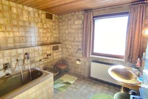 Charmantes, großzügiges 8,5 Zimmer-Einfamilienhaus mit schönem Garten und mehreren Terrassen – Brunnenstraße 37, 85598 Vaterstetten – Vorschaubild 14