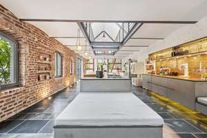 Exklusives Landhaus mit Loft-Charme in Pulheim – Die vollständige Adresse der Immobilie erhältst du vom Anbieter., 50259 Pulheim – Vorschaubild 1