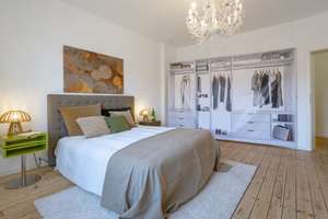 Sanierte 2-Zimmer-Wohnung mit EBK und Balkon in Wiesbaden-Mitte – Kaiser-Friedrich-Ring 39, 65185 Südost, Wiesbaden – Vorschaubild 2