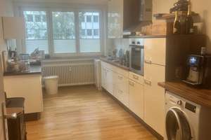 Schöne 2 Zimmer Wohnung im Erdgeschoss am Philosophenplatz