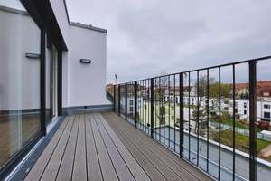 NEUBAU ** DACHTERRASSE ** BALKON ** EINBAUKÜCHE ** FUßBODENHEIZUNG ** TIEFGARAGE – Anna-Kuhnow-Straße 8, 4317 Reudnitz-Thonberg, Leipzig – Vorschaubild 2