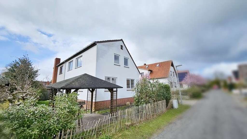 Immobilie in Grasberg - immo-schramm.de: 2 Doppelhaushälften, Verkauf einzeln oder gesamt - Bild 1