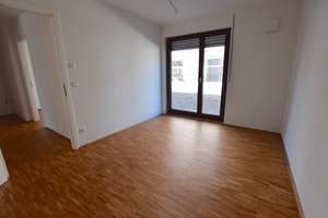 Moderne, zentrumsnahe Wohnung 4,5 Zimmer mit Garten, EBK - ideal für Familien – 73431 östliche Bahnlinie, Aalen – Vorschaubild 4