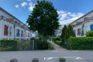 Ruhiges Stadthaus in Niedrigenergiebauweise mit Dachterrasse in gesuchter Wohnlage nähe Stadtwald! – 64293 Darmstadt-Nord, Darmstadt – Vorschaubild 7