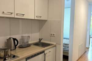 Attraktive 2-ZKB-Wohnung mit Balkon in zentraler Lage *Augsburg-Pfersee* – Die vollständige Adresse der Immobilie erhältst du vom Anbieter., 86157 Pfersee-Nord, Augsburg – Vorschaubild 5