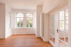 Ab sofort steht diese Luxus- Wohnung in Bestlage zur Verfügung. – Die vollständige Adresse der Immobilie erhältst du vom Anbieter., 65193 Sonnenberg, Wiesbaden – Vorschaubild 5