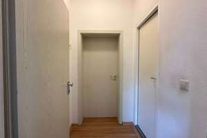 Kompakte 34 m² Eigentumswohnung mit großzügigem Wohnbereich & grünem Innenhof – Die vollständige Adresse der Immobilie erhältst du vom Anbieter., 4179 Leutzsch, Leipzig – Vorschaubild 2