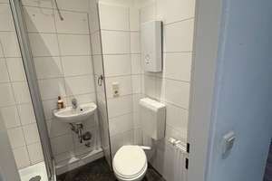 Komfortable 3-Zimmer-Wohnung mit Einbauküche ab März verfügbar – Schöttlerstraße 17, 38122 Westliches Ringgebiet, Braunschweig – Vorschaubild 4