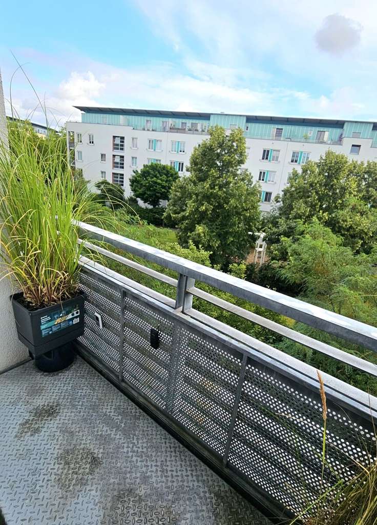 Immobilie in Schönefeld - Hauptstadtmakler-Gepflegte Wohnung mit KFZ-Stellplatz-vermietet - Bild 2