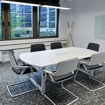 Privater Büroraum für 4 Person in Regus Perlach