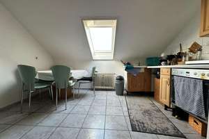 4-Zimmer-Dachgeschosswohnung in Plochingen, Bestlage, zu verkaufen... – Urbanstraße 38, 73207 Plochingen – Vorschaubild 6