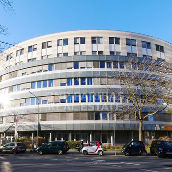 Bürofläche am Eingang des Europa-Viertels