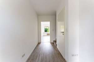 Modernes Reihenendhaus mit sonnigem Garten – Die vollständige Adresse der Immobilie erhältst du vom Anbieter., 51061 Stammheim, Köln – Vorschaubild 7