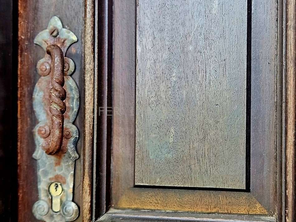 Wunderschöner alter Beschlag E