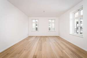 Stilvoll renoviert – 5-Zimmer-Wohnung mit großer Wohnküche und zwei Balkonen – 4103 Zentrum-Südost, Leipzig – Vorschaubild 3
