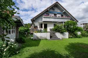 Familienidyll in Mahlsdorf-Süd: Einfamilienhaus mit potenzieller Einliegerwohnung & sonnigem Garten