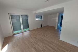 Neues Zuhause in Hochzoll: 3,5-Zimmer-Wohnung mit Terrasse und eigenem Garten – Oberländer Straße 45 1/4, 86163 Hochzoll-Süd, Augsburg – Vorschaubild 13