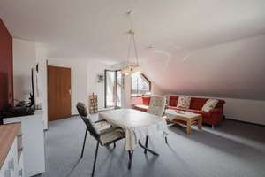 Familien & Paare aufgepasst! 4-Zi.-DG-Whg. in Sontheim ca. 101m², Loggia, 2x TG & flexibler Nutzung – Die vollständige Adresse der Immobilie erhältst du vom Anbieter., 74081 Sontheim, Heilbronn – Vorschaubild 2