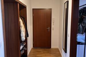 Charmante 3-Zimmer-Wohnung mit Einbauküche im sanierten Bauernhaus in Saarlouis-Lisdorf – Machesstraße 1, 66740 Saarlouis – Vorschaubild 4