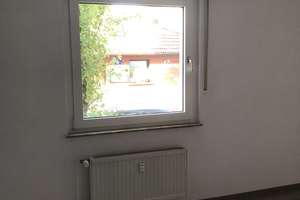 Moderne 2 Raum-Whg. inkl. Balkon, Wohnzimmer, Küche, Diele, großes Bad. – Philippstr. 9, 45327 Stoppenberg, Essen – Vorschaubild 9
