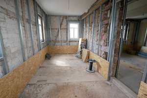 Mehrfamilienhaus mit vier Wohnungen – Die vollständige Adresse der Immobilie erhältst du vom Anbieter., 98663 Hellingen – Vorschaubild 11