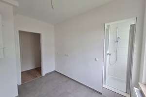 Gepflegtes 6-FH in ruhiger Lage, Nähe Zentrum Stuttgart-Bad Cannstatt - Solide Kapitalanlage ohne Üb – Die vollständige Adresse der Immobilie erhältst du vom Anbieter., 70372 Cannstatt-Mitte, Stuttgart – Vorschaubild 13