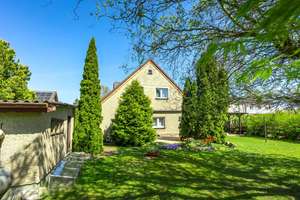 Viel Platz für Familie & Hobby: 110 m² EFH mit 1.089 m² Grundstück, 4 Zi, Garage in Kaulsdorf – Die vollständige Adresse der Immobilie erhältst du vom Anbieter., 12621 Kaulsdorf, Berlin – Vorschaubild 5