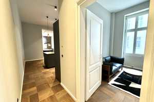 Großzügiges Wohnen: 4 Zimmer mit modernem Flair – Berlin – Vorschaubild 9