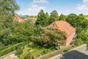 Bezugsfreies Wohnhaus mit zwei Wohneinheiten und Garten auf Fehmarn – Die vollständige Adresse der Immobilie erhältst du vom Anbieter., 23769 Fehmarn – Vorschaubild 18