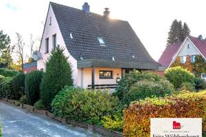 Solides Einfamilienhaus mit
Entwicklungspotenzial – Die vollständige Adresse der Immobilie erhältst du vom Anbieter., 26133 Kreyenbrück, Oldenburg (Oldenburg) – Vorschaubild 1