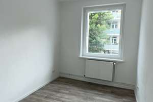 Großzügig geschnittene 4,5-Zimmerwohnung! – Sallstraße 48, 30171 Südstadt, Hannover – Vorschaubild 9