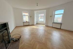 Einzigartige Altbauwohnung mit Bürooption in Erfurt – Die vollständige Adresse der Immobilie erhältst du vom Anbieter., 99084 Altstadt, Erfurt – Vorschaubild 5