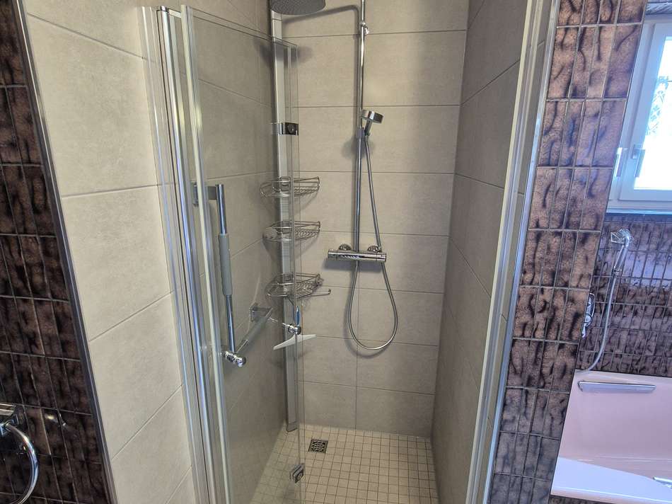 Badezimmer Dusche OG