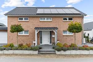 Geschmackvolles Neubau Einfamilienhaus in gefragter Lage – Die vollständige Adresse der Immobilie erhältst du vom Anbieter., 30900 Wedemark – Vorschaubild 3