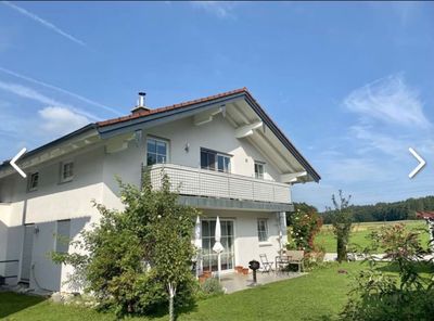 Charmante 4-Zimmer-Etagenwohnung in ruhigem Zweifamilienhaus mit großzügigem Wohngefühl