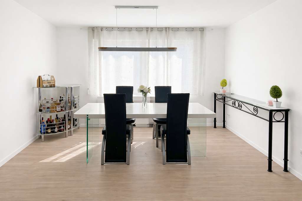 Immobilie in Trierweiler - Saniertes EFH mit Terrasse und Doppelgarage - Bild 1