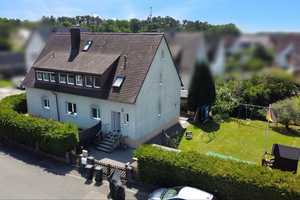 Wohnen & Vermieten unter einem Dach – Zweifamilienhaus in begehrter Lage – Nürnberg – Vorschaubild 1