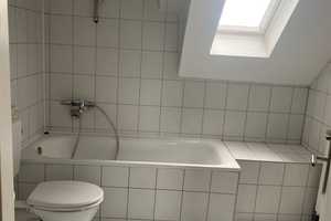 Ansprechende 2-Zimmer-Dachgeschosswohnung zu vermieten in Duisburg Alt-Homberg – Duisburg – Vorschaubild 6