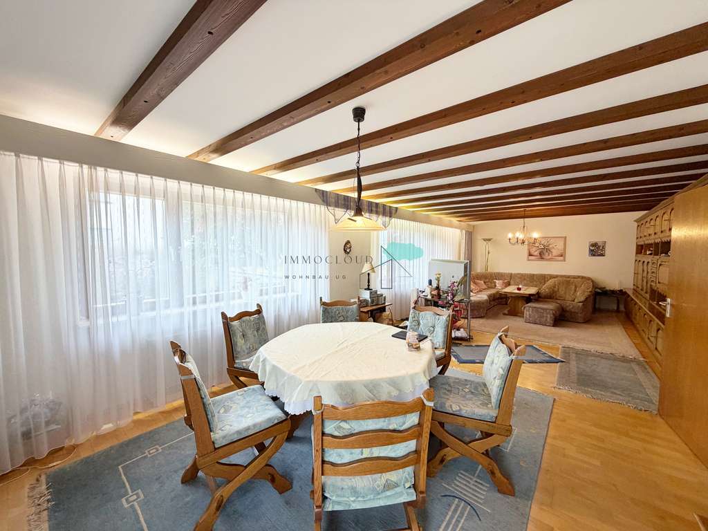 Immobilie in Ötigheim - Sympathisches Zweifamilienhaus - Diamant in Ötigheim wartet auf neuen Schliff - Bild 2