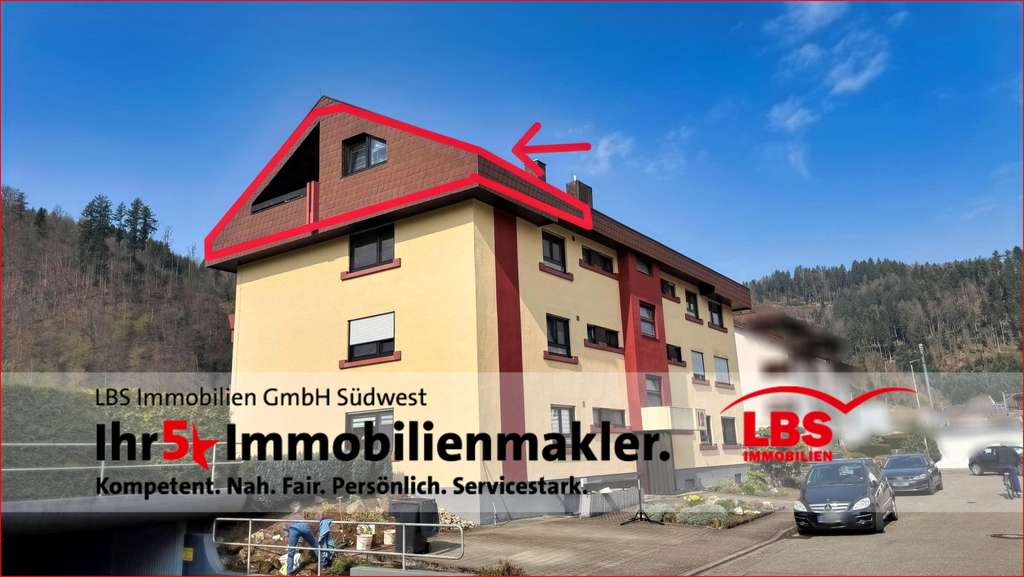 Immobilie in Zell am Harmersbach - Charmante Dachgeschosswohnung mit TG-Stellplatz - Bild 0