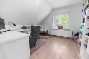 Gepflegtes Einfamilienhaus mit ca. 150 m² Wohn- und Nutzfläche sowie Vollkeller in Huje! – Die vollständige Adresse der Immobilie erhältst du vom Anbieter., 25588 Huje – Vorschaubild 27