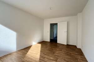 Helle 3-Raum-Wohnung im 1. Obergeschoss – 8525 Bahnhofsvorstadt, Plauen – Vorschaubild 11