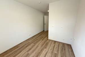Neubau! Zimmer mit eigenem Bad und Gemeinschaftsküche – Die vollständige Adresse der Immobilie erhältst du vom Anbieter., 89231 Neu-Ulm – Vorschaubild 4
