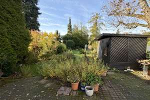 METZ IMMOBILIEN - Charmante Doppelhaushälfte mit großem Garten und Ausbaupotenzial – 60488 Praunheim, Frankfurt am Main – Vorschaubild 4