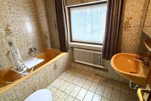 Familienfreundliches Reihenmittelhaus mit schönem Garten in ruhiger Lage von Düsseldorf-Hellerhof – 40595 Hellerhof, Düsseldorf – Vorschaubild 15