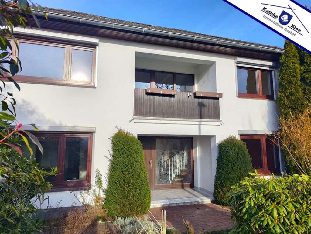 Immobilie in Oyten - Freistehendes Einfamilienhaus + Baugrundstück + Garage in Oyten-Sagehorn - Bild 1